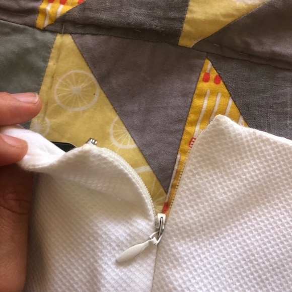 White J.Crew textured v-neck dress, size 4 - Picture 8 of 10